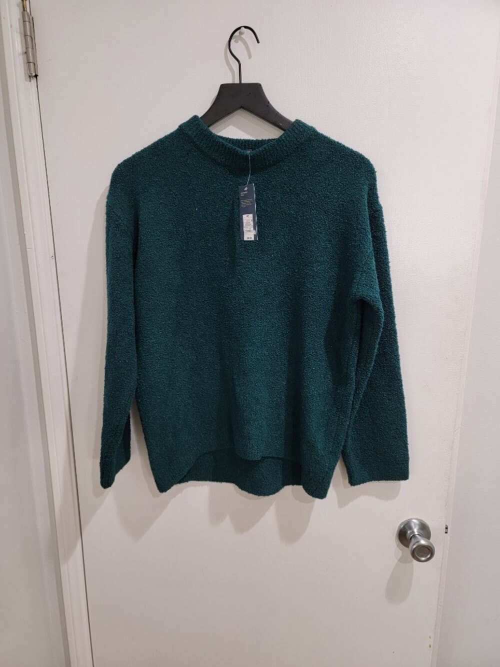 Women's Oversized Crewneck Pullover Sweater - Universal Thread